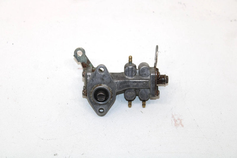 1995 Polaris Xlt Oem Oil Pump 3085055 SP109