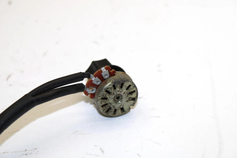 2002 Yamaha Sx Viper Oem Variable Resistor 8DM-87283-00-00 Q2415
