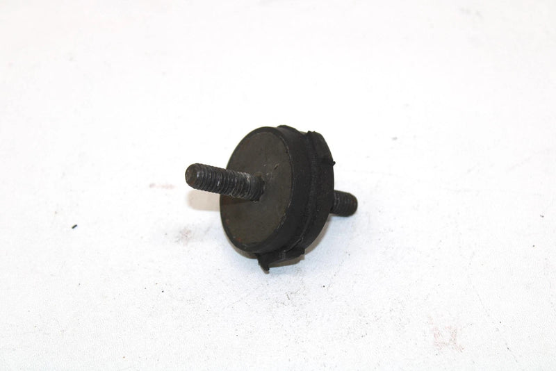 2004 Polaris 550 Classic Edge Oem Engine Mount Damper 3021220 Q1504