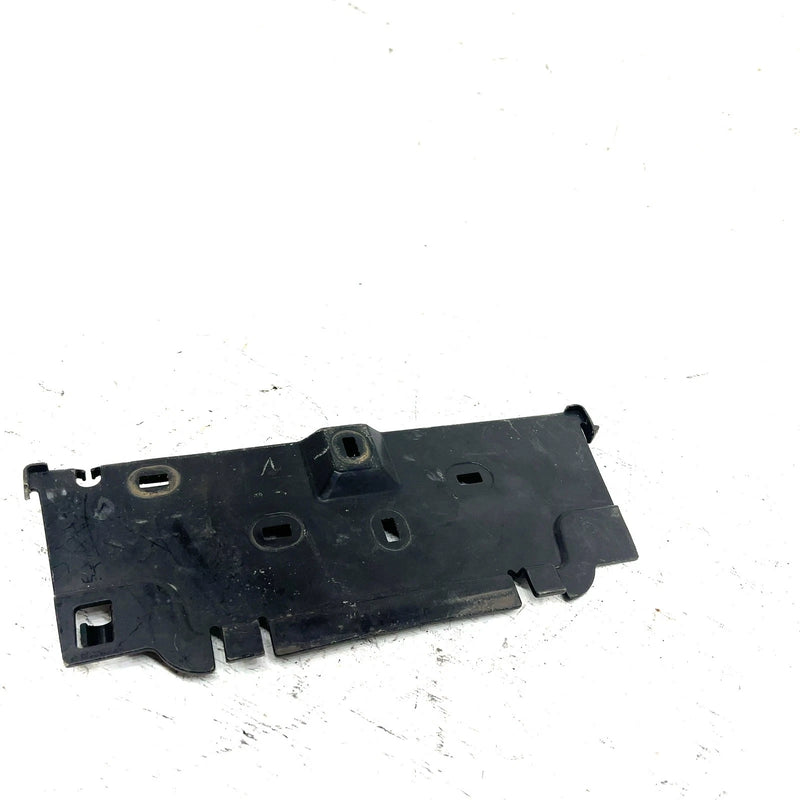 09-14 Honda Rancher 420 OEM Rear Fender Connector Holder 80101-HP7-A00 AH28