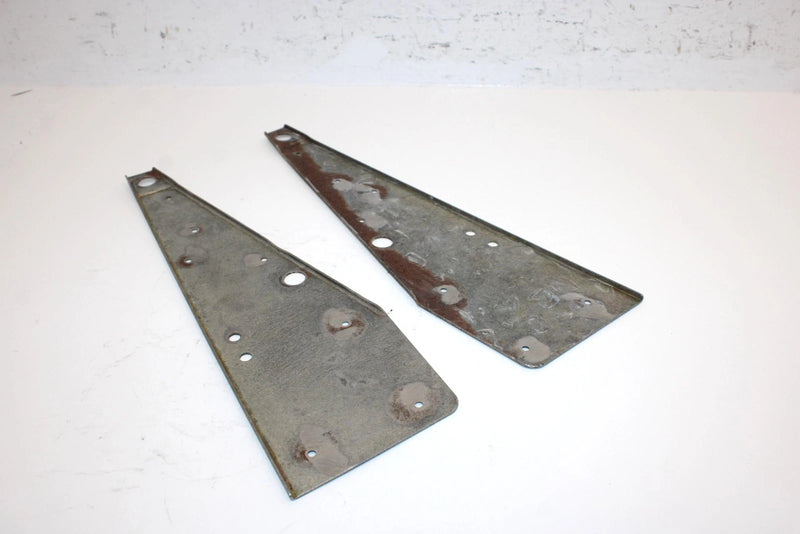 1988 Yamaha Phazer Oem Front Tunnel Bracket Set 83V-21910-01-00 SY26