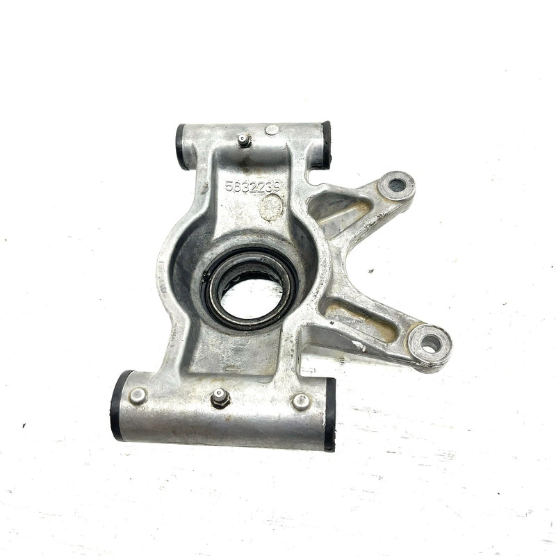 null Polaris Sportsman 550 OEM Right Rear Bearing Carrier 5143608 AP238