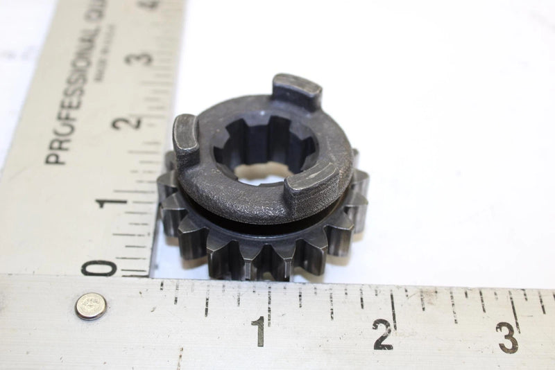 95 Suzuki Quadrunner 250 LT4WD OEM 3rd Drive 18T Gear 24231-18A03 AS17