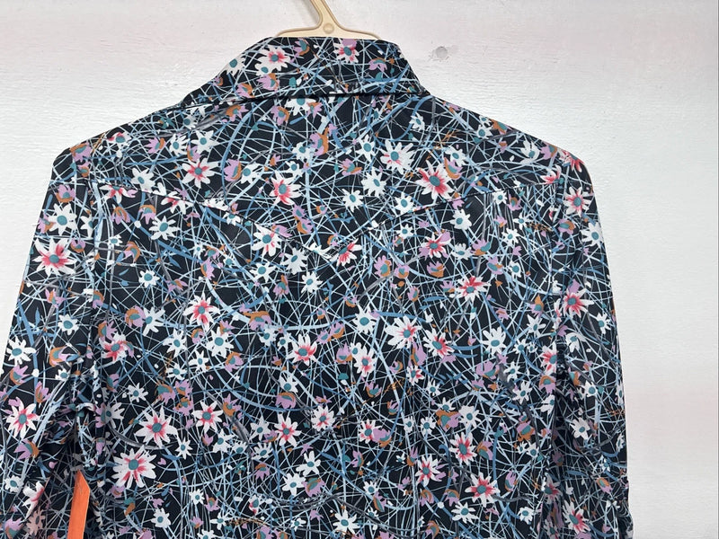 New Women’s Dickson Jenkins Multicolor Long Sleeve Pearl Snap Size 30 KK-1