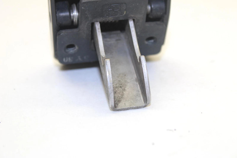 1996 Arctic Cat Monte Carlo 900 Oem Hatch Cover Latch 0673-882 JA0
