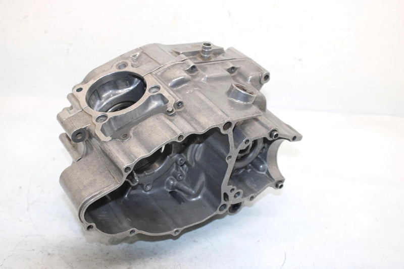 93 Yamaha  Timberwolf  2wd Oem Crankcase 4BD-15100-00-00 AY34