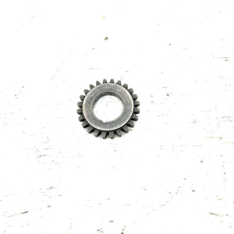 87-89 Suzuki Quadrunner 300 LT300E 2x4 OEM Oil Pump Gear 16321-24500 AS36