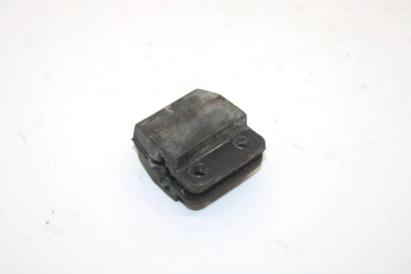 1988 Yamaha Bravo Oem Bump Stop 8K2-47457-00-00 SY72