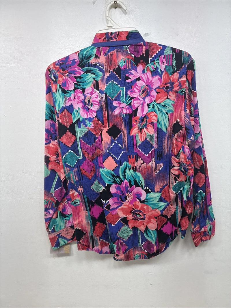 New Women’s Wrangler Multicolor Design Long Sleeve Button Up Small TT-104
