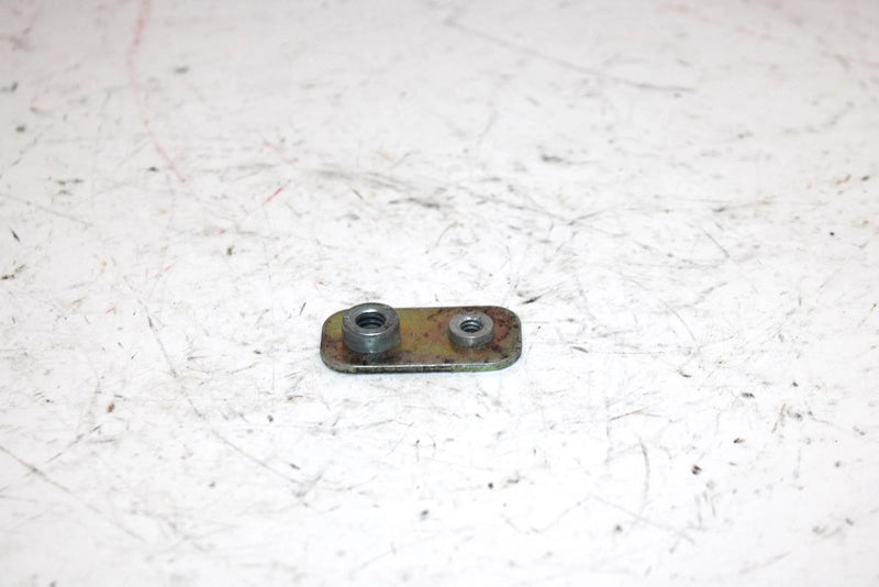 1998 Arctic Cat Zr 500 (2nd Run) Oem Hood Hinge Backing Plate 1606-623 SA62