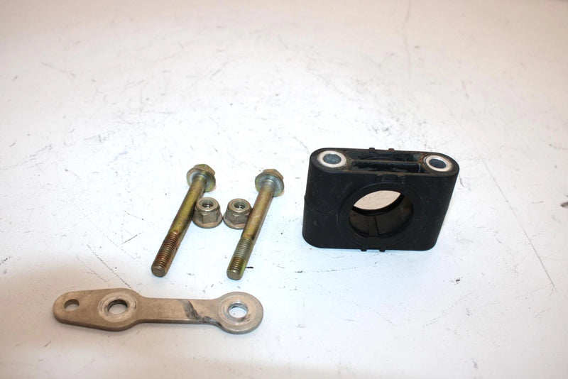 14 Can-am Outlander Max 400 Efi Oem Steering Post Bushing Set 709400471 AB6
