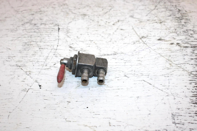 1998 Polaris 600 Xc Oem Fuel Shut Off Valve 7052040 SP45