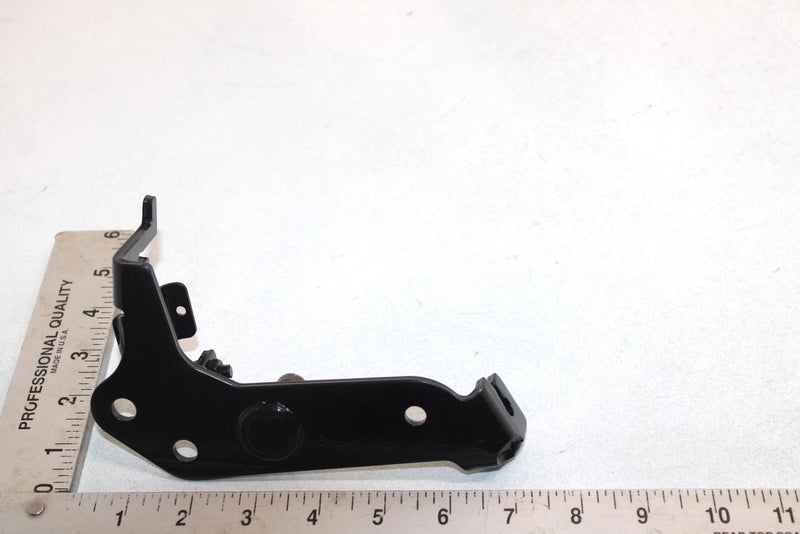 04 Yamaha  Bruin 350 Auto 2wd Oem Foot Brake Bracket 5TE-F7412-10-00 AY36