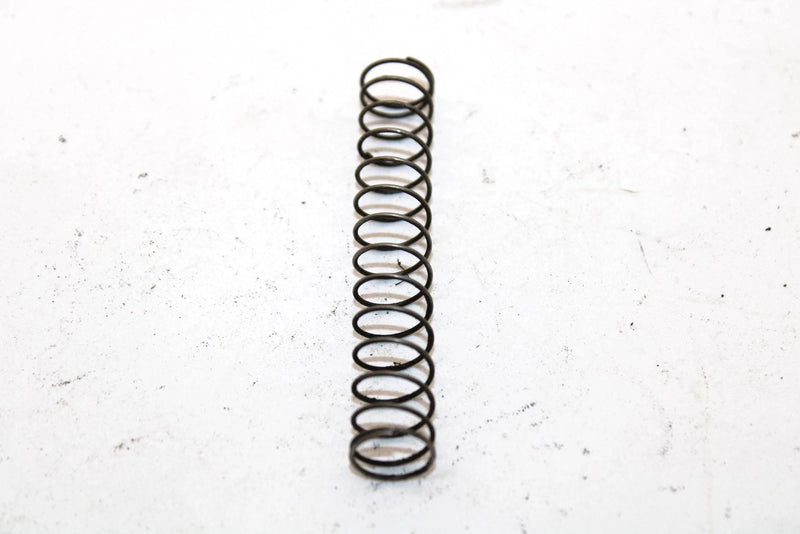 1985 Yamaha  Moto 4 Oem Carb Carburetor Spring 21V-14131-00-00 AY40