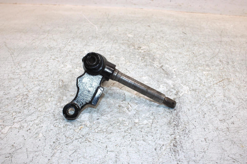 1988 Yamaha  Moto 4 Oem Right Steering Knuckle 59V-23502-01-00 AY23