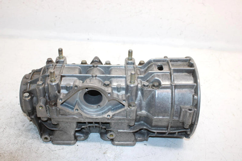 02 Ski-doo Grand Touring 500 Oem Crankcase 420888763 SS24