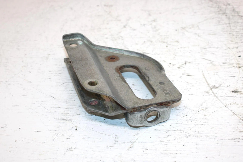 1989 Yamaha Inviter Oem Left Tensioner Bracket 8L8-47412-00-00 SY17