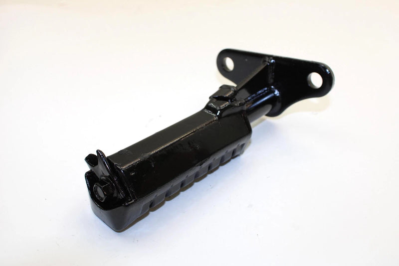 1986 Yamaha  Badger Yfm80s Oem Left Foot Peg 55X-27411-01-00 AY32
