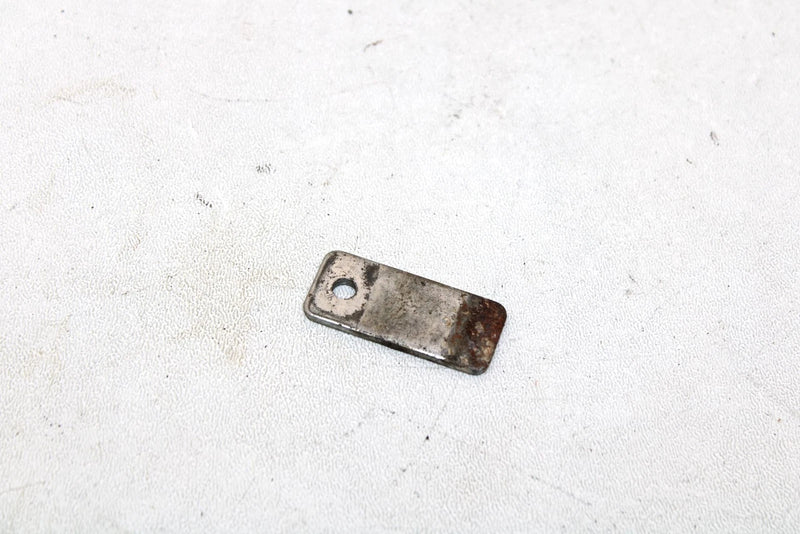 2004 Polaris Sportsman 500 Oem Seat Lever Retainer 5211033 Q133