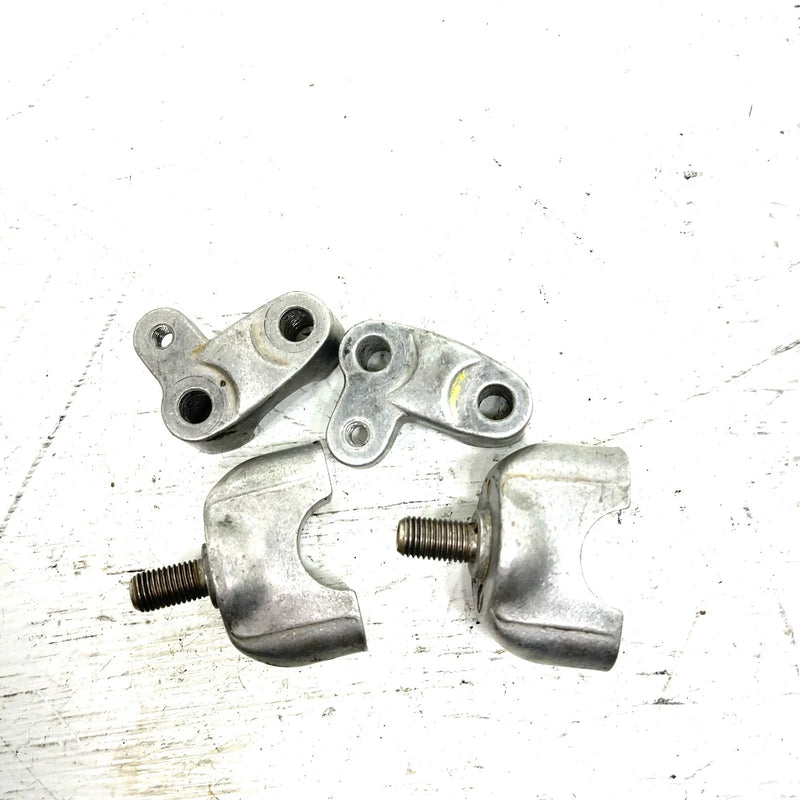 01-09 Honda Foreman Rubicon TRX500 OEM Handlebar Mount Set 53130-HB3-770 AH94