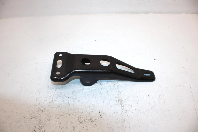 2000 Polaris Xpedition 425 Oem Lower Engine Mount 5242905-067 AP147