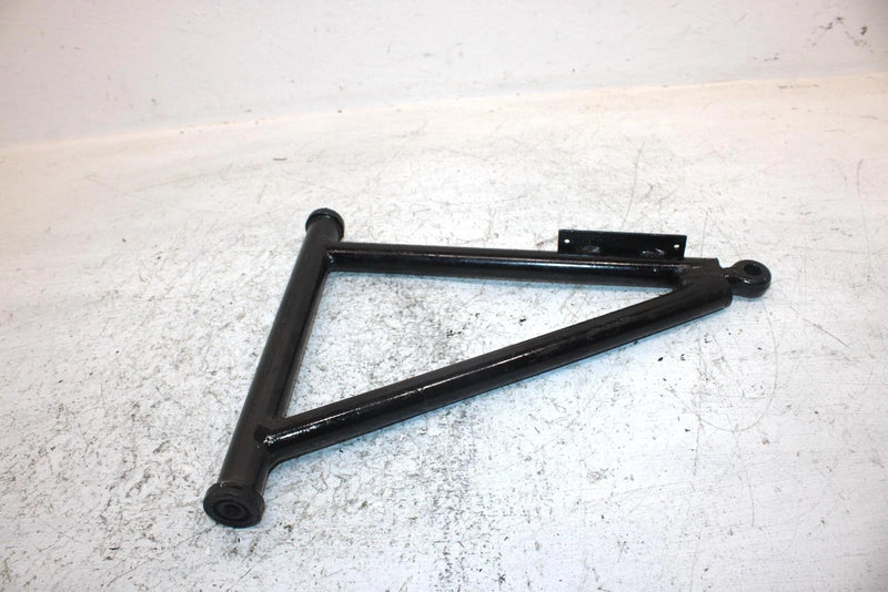 2004 Polaris Magnum 330 Oem Front Right A Arm 2202283 AP159