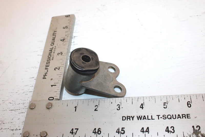 2007 Yamaha  Grizzly 350 2wd Oem Upper Engine Mount 5UH-F1316-01-00 AY28