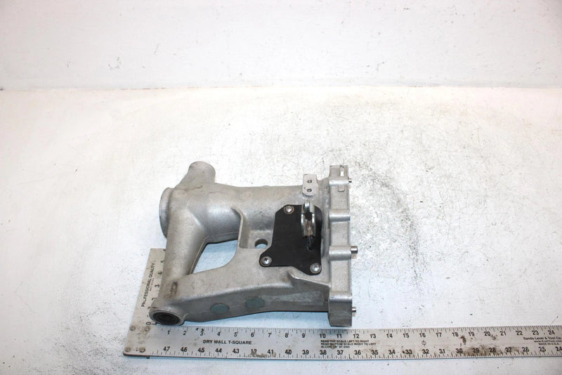 2006 Kawasaki Prarie 360 Oem Swing Arm 33001-7502 AK29