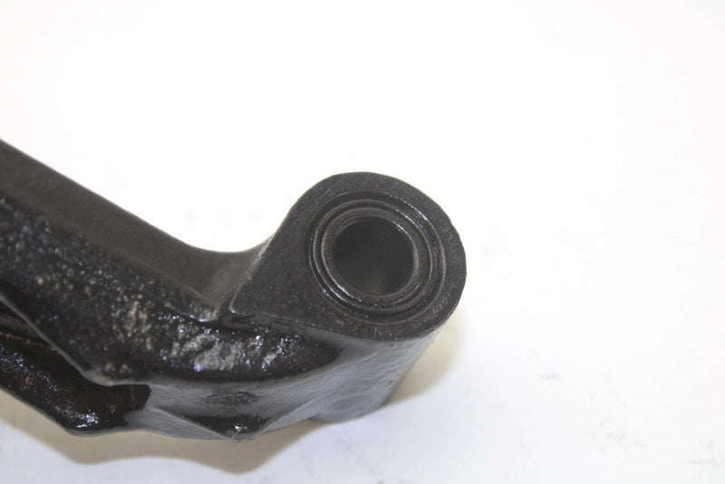 85 Yamaha Phazer OEM Lower Left Spindle Arm 8V0-2382F-02-00 SY42