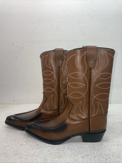 New Youth Brown Texas Brand Cowboy Boots. 2944 3.5 3 1/2 D. 22-62