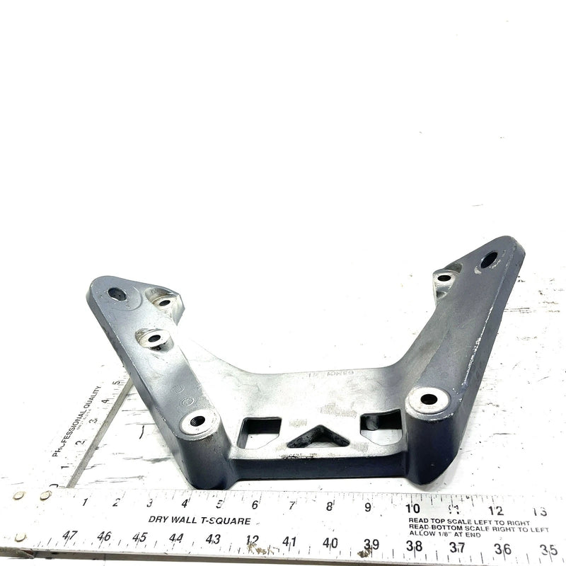 1996 Yamaha WaveVenture 1100 WVT1100 OEM Front Engine Mount 63M-21415-00-94 JY14