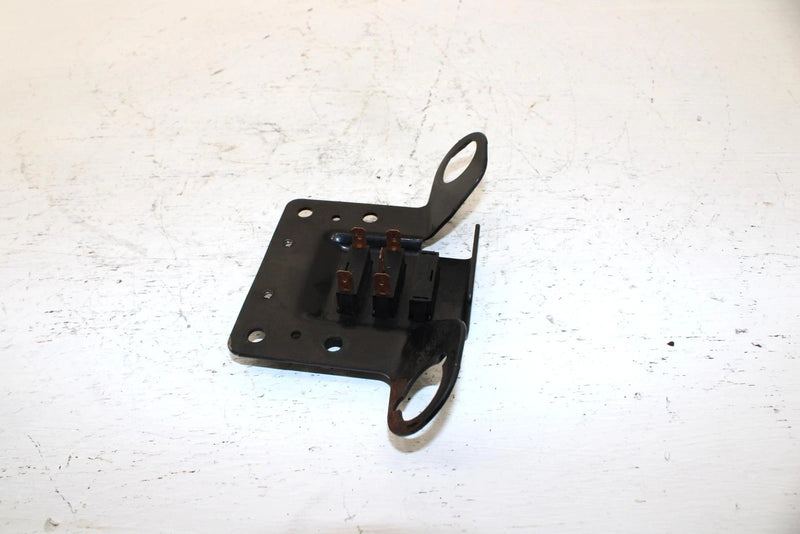 2002 Polaris Magnum 325 Oem Instrument Panel Bracket 5244341-067 AP185