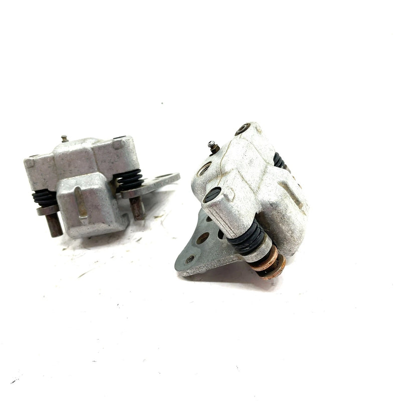 03-04 Polaris Magnum 330 4X4 OEM Front Caliper Set 1910681 AP218