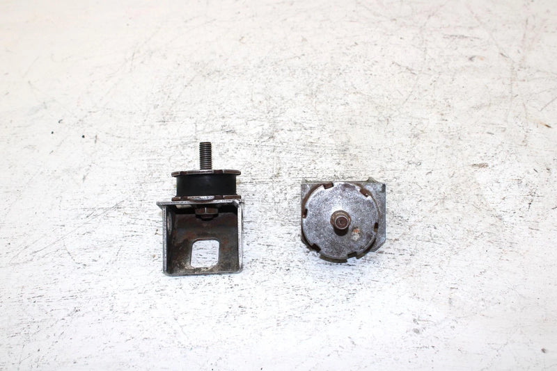 1997 Ski-doo Formula S 380 Oem Engine Mount Set 570127700 SS23