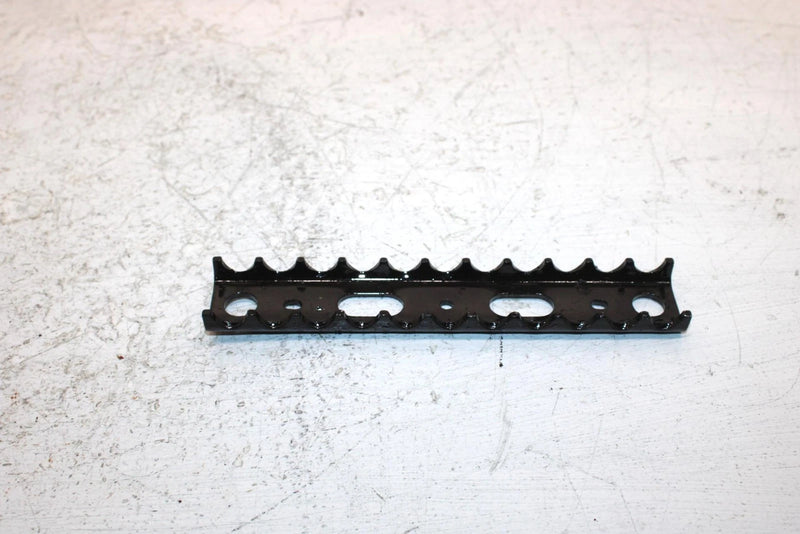 2000 Polaris Xplorer Oem Footrest Cleat Pair 5242525-067 AP177