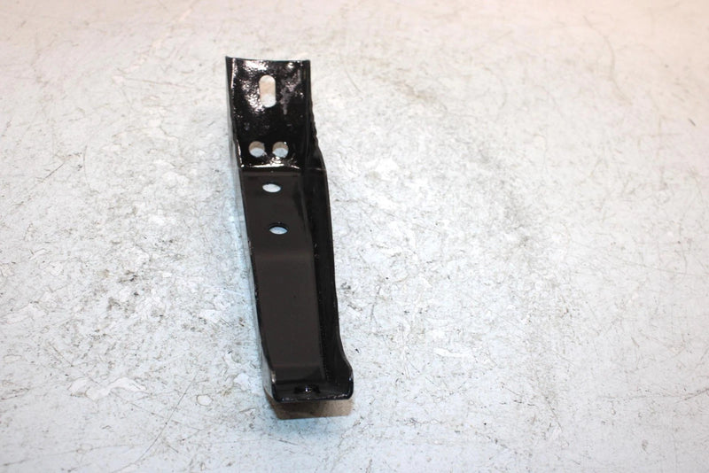 2003 Polaris Magnum 330 Oem Rear Rack Mount 5246394-067 AP158