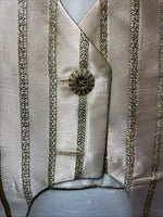 New Women’s Congress Classics Gold Western Show Vest Large E-602