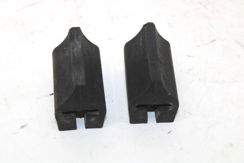 1996 Ski-doo Formula Sls 500 L/c Oem Bump Stop Pair 570047900 SS66