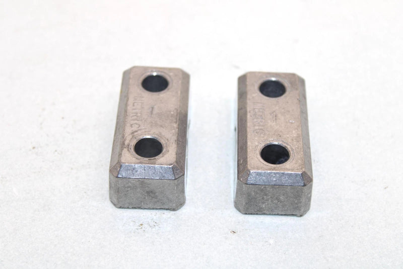 03 Arctic Cat 500 Fis Automatic  Oem Handlebar Clamp Pair 0405-035 Q2687