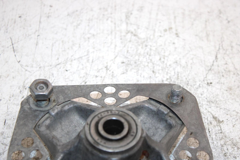 1987 Yamaha  Warrior Oem Front Wheel Hub 1UY-25111-02-00 AY16