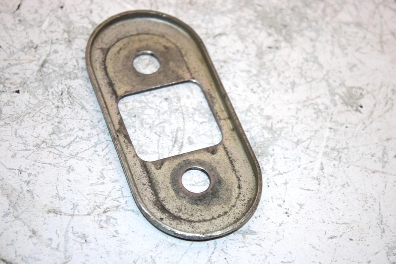 86 Suzuki Lt230s Oem Steering Post Bearing Plate 51681-24500 AS20