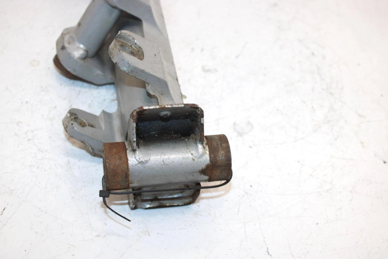 04 Arctic Cat Mountain Cat 900 Efi 151in Oem Left Steering Knuckle 1703-328 SAS6