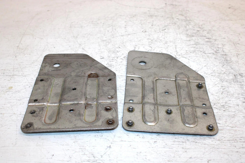 1997 Yamaha Vmax Sx 700 Triple Oem Skid Mount Bracket Set 8CR-21950-06-00 SY10