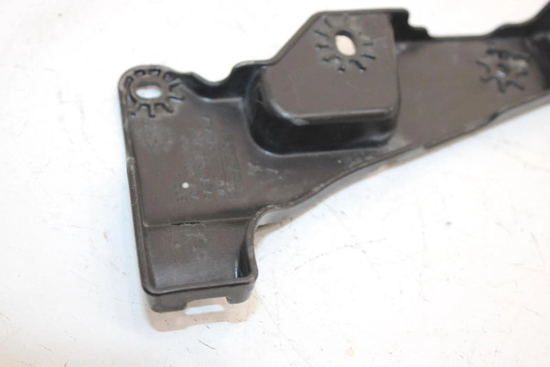 16 Can-am Outlander L Max 450 Efi Dps Oem Air Duct Support 707001262 AB5