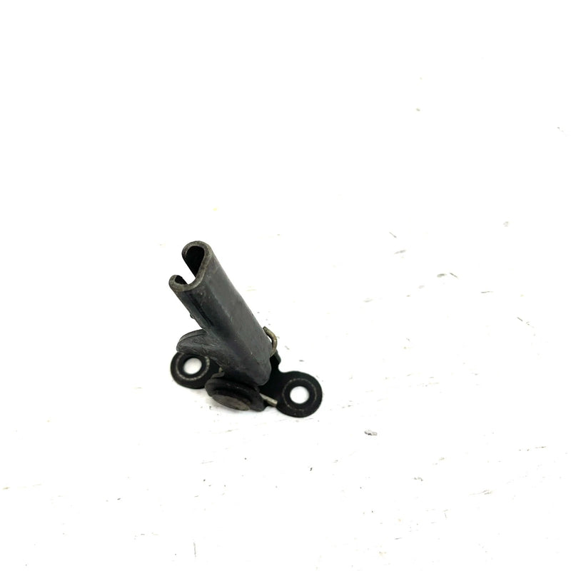85-89 Yamaha Moto 4 YFM200DX OEM Rear Seat Latch 29U-24776-00-00 AY68