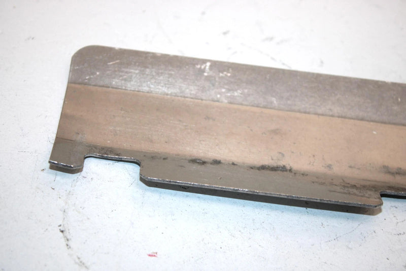 96 Ski-doo Formula Iii 600 Oem Left Front Hood Guide 517279100 SS48