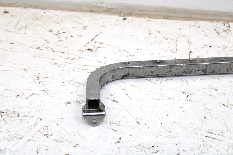 1985 Yamaha Vmax Oem Front Bracket Support Set 8M6-2194Y-00-00 SY125