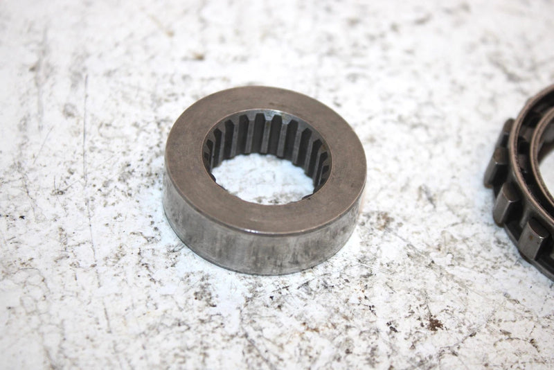 1990 Kawasaki Bayou 300 Oem One Way Bearing And Hub 92028-1370 AK22