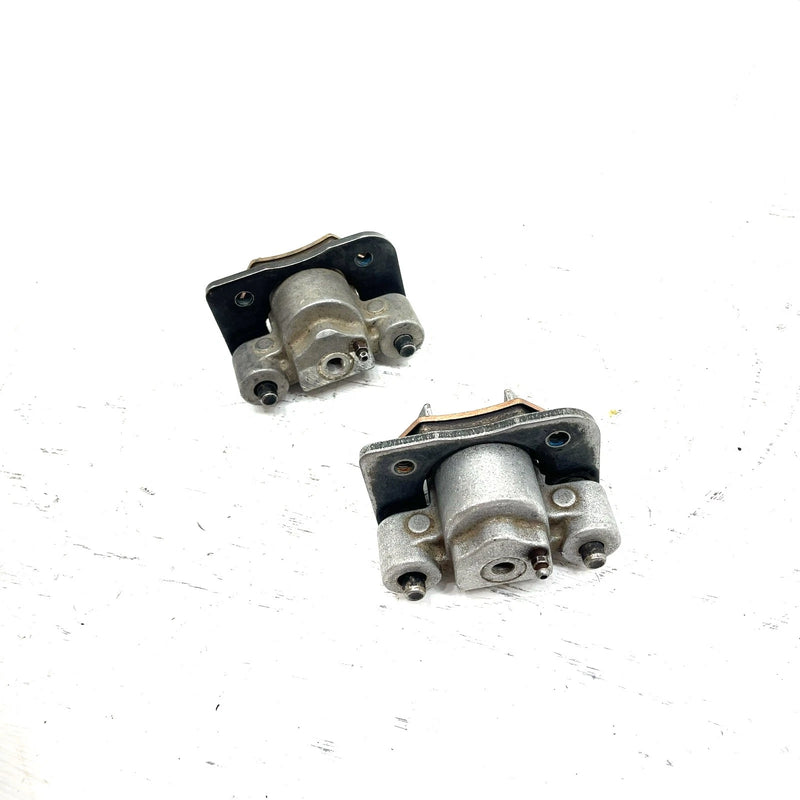 2005  Arctic Cat 650 4x4 V2 OEM Left Brake Caliper Set 1436-423 AA39