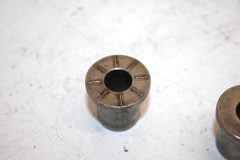 05 Polaris Turbo 660 Touring Oem Lower Axle Bushing Pair 1603-397 Q2674